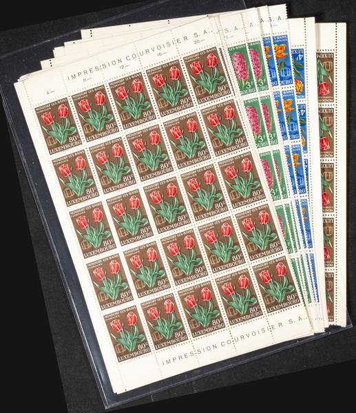 1120 | Luxembourg. Sets and stamps stock
