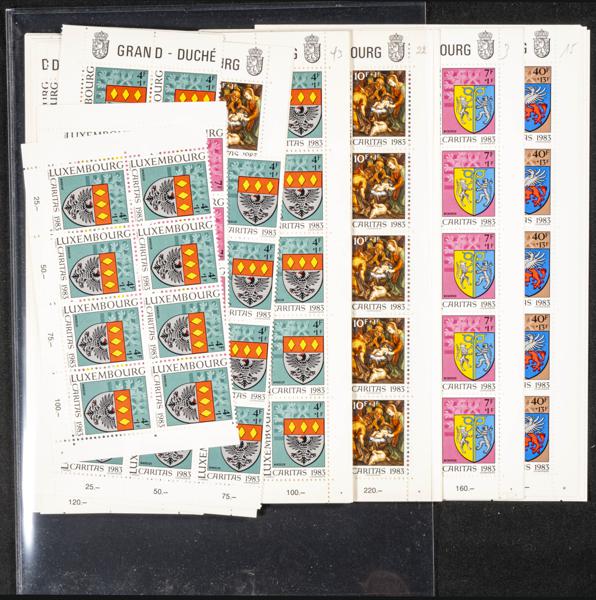 1186 | Luxembourg. Sets and stamps stock