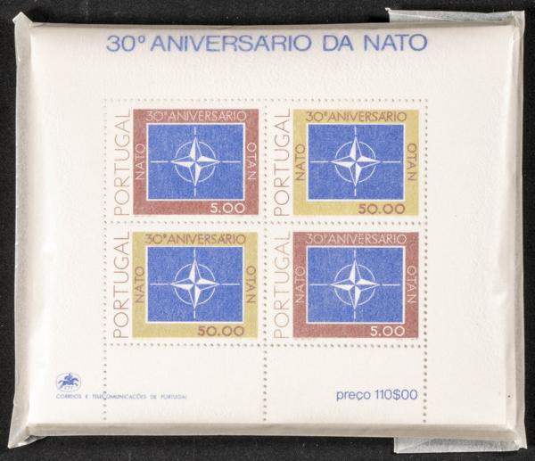 1322 | Portugal. Sets and stamps stock