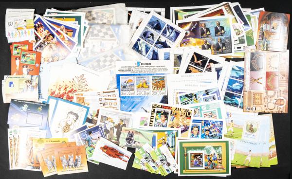 571 | Colonias Francesas. Lotes y Colecciones.Extranjero