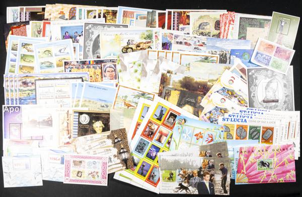 600 | British Colonies. Lots and Collections