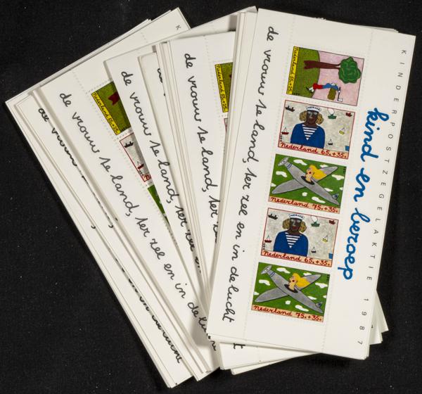 1009 | Netherlands. Sets and stamps stock