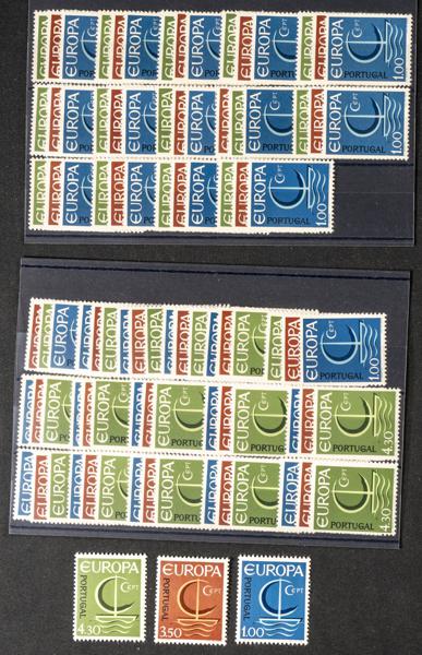 1042 | Portugal. Sets and stamps stock