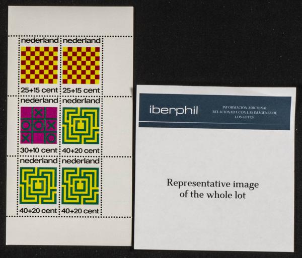 989 | Netherlands. Sets and stamps stock