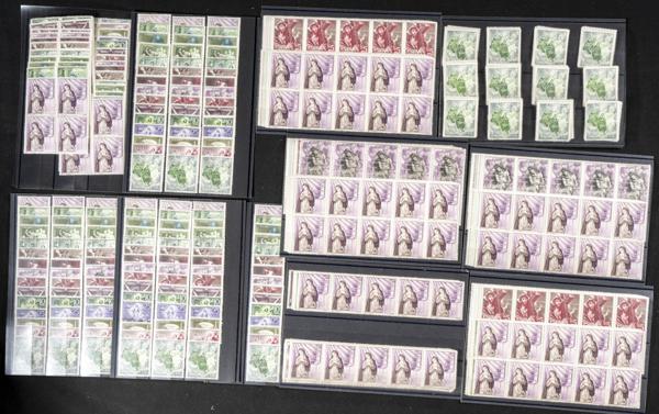 147 | Spanish Collection. Sets and stamps stock