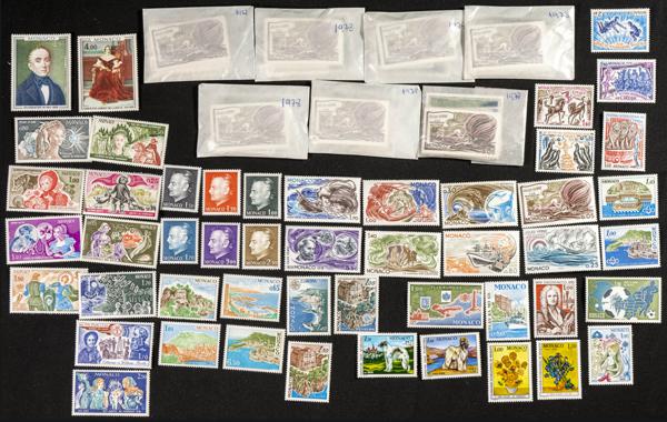605 | Mónaco. Stock de Series y Sellos