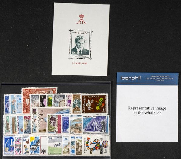 606 | Mónaco. Stock de Series y Sellos