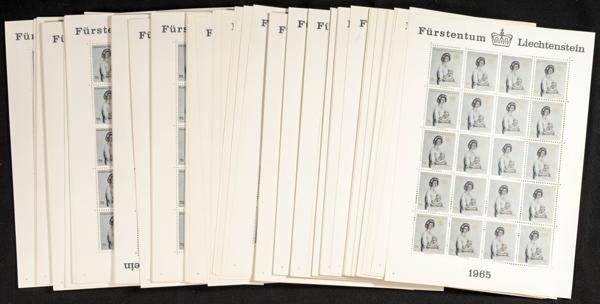 671 | Liechtenstein. Stock de Series y Sellos