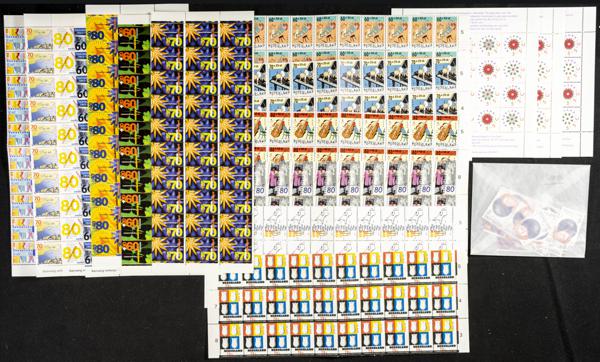 842 | Netherlands. Sets and stamps stock