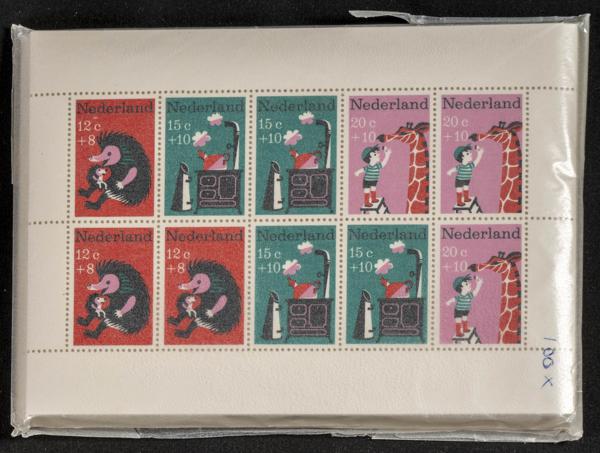 846 | Netherlands. Sets and stamps stock