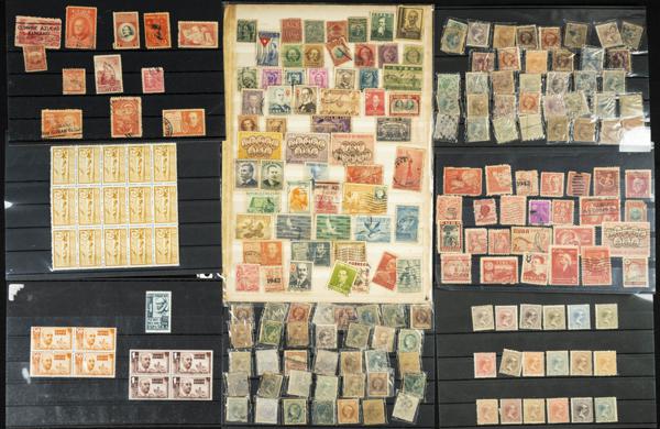 1220 | Lotes y Colecciones.Colonias