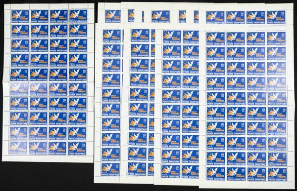 12 | Albania. Sets and stamps stock