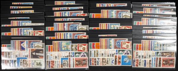 202 | Monaco. Sets and stamps stock