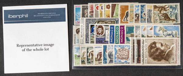 204 | Monaco. Sets and stamps stock