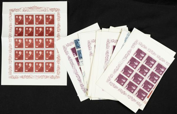 330 | Liechtenstein. Sets and stamps stock