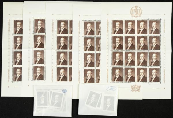 342 | Liechtenstein. Sets and stamps stock