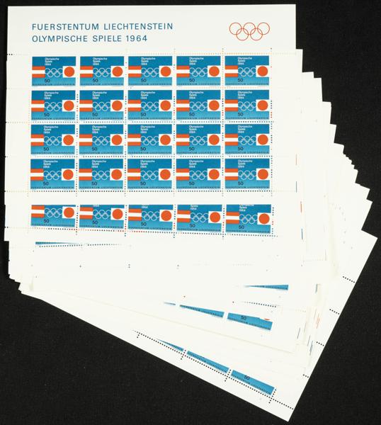 352 | Liechtenstein. Sets and stamps stock