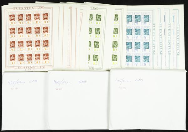 359 | Liechtenstein. Sets and stamps stock