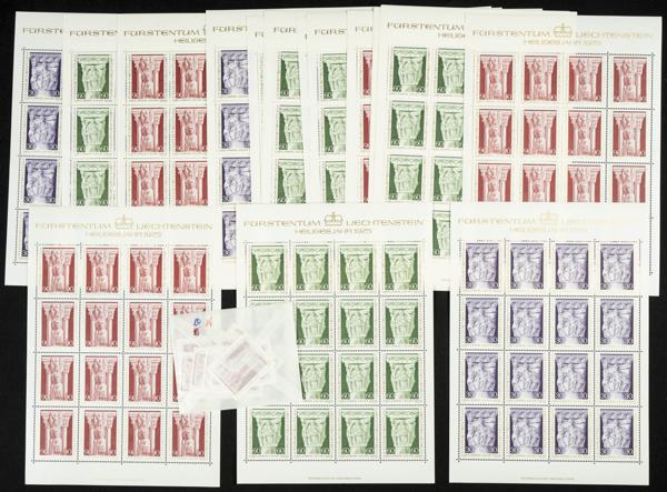 369 | Liechtenstein. Sets and stamps stock
