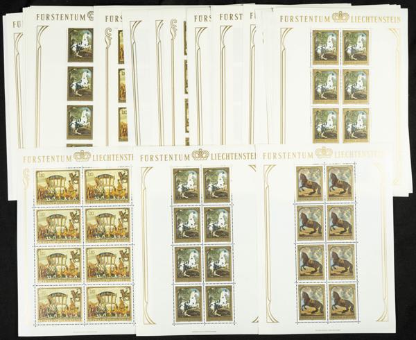 386 | Liechtenstein. Sets and stamps stock