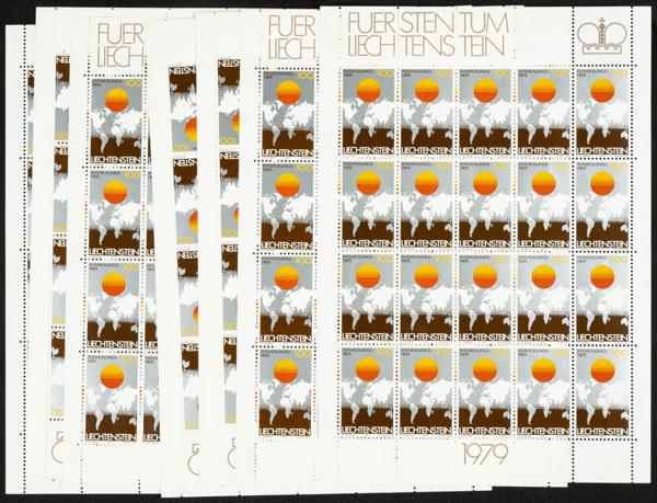 393 | Liechtenstein. Sets and stamps stock