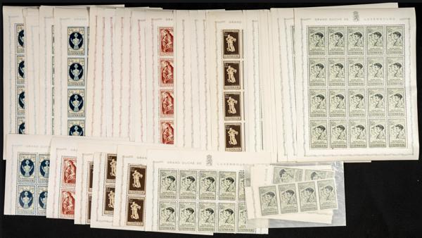 426 | Luxembourg. Sets and stamps stock