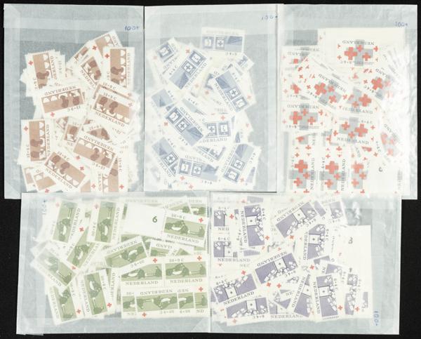 496 | Netherlands. Sets and stamps stock