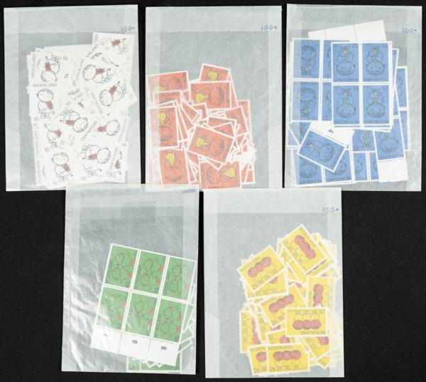 513 | Netherlands. Sets and stamps stock