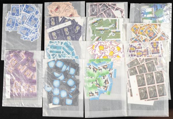 520 | Netherlands. Sets and stamps stock