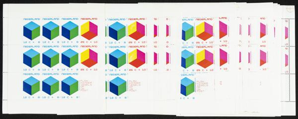 544 | Netherlands. Sets and stamps stock