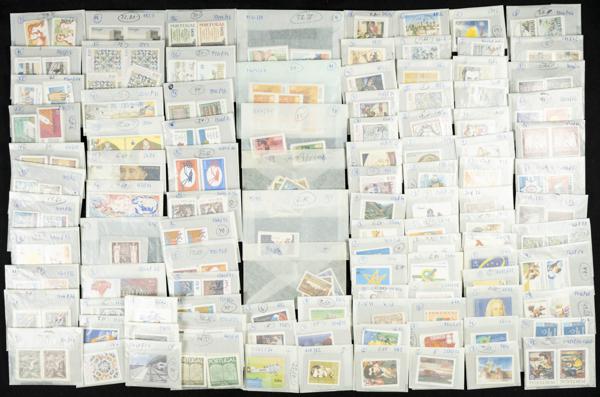 592 | Portugal. Lots and Collections.Worldwide