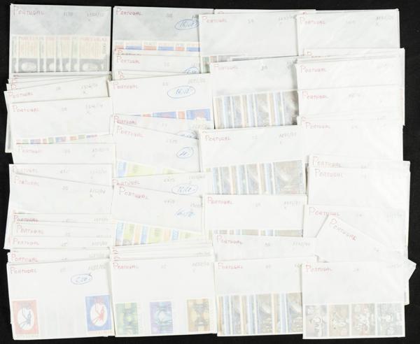 596 | Portugal. Lots and Collections.Worldwide