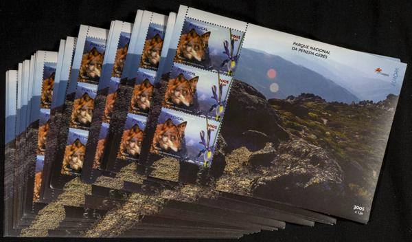 620 | Portugal. Sets and stamps stock