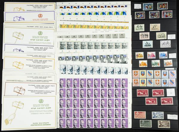 760 | Lots and Collections