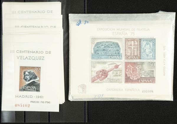 907 | Spanish Collection. Sets and stamps stock