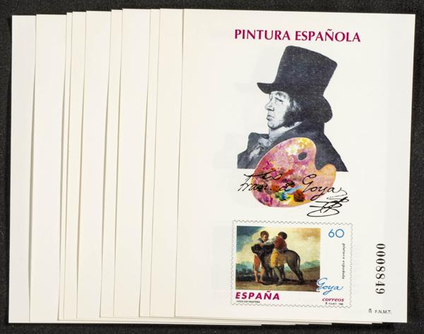 957 | Lotes y Colecciones.España. Stock de Series y Sellos