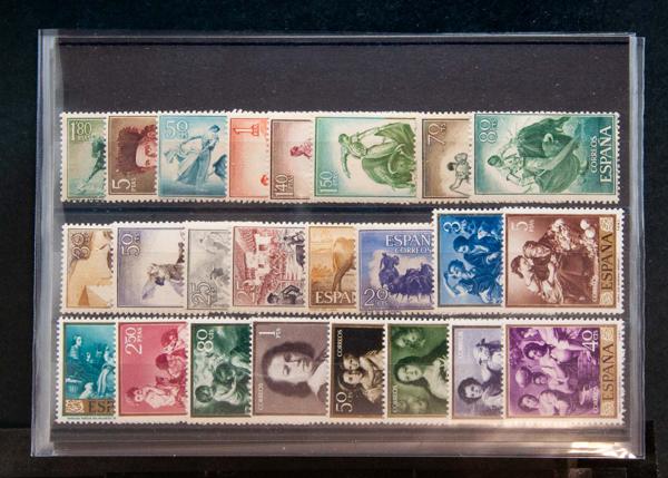 133 | Spanish Collection. Sets and stamps stock